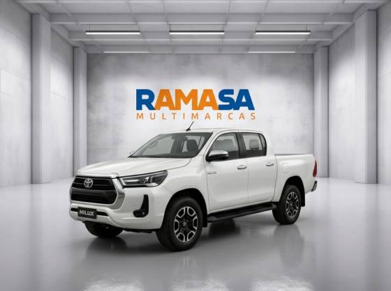 TOYOTA HILUX 2.8 D-4D TURBO DIESEL CD SRX 4X4 AUTOMÁTICO